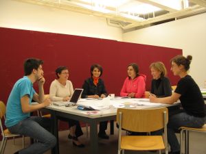 Séminaire de travail à Genève, 2005. De gauche à droite : Jérôme Grand, Alice Vergara-Bastiand, Catherine Quéloz, Heater Anderson, Liliane Schneiter, Julia Maier.