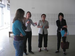 Évaluation de fin d’année avec Liliane Schneiter (gauche), Alice Vergara-Bastiand (centre) et Catherine Quéloz (droite), juin 2006.