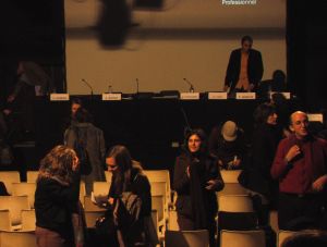 At the Interprofessional Congress of Contemporary Art (Cipac) under the theme*Should art make an event?*, organised at Les Subsistances/ENBA in Lyon, on 29-30 November 2007.