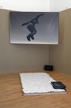 Edyth Dekyndt, archives of *Zero Gravity Days*, a project started in 2001 et never accomplished, installation view, *The Principle of Uncertainty*, Red Lounge, Magasin-CNAC, May 29 to September 4, 2011. Photo: Blaise Adilon.