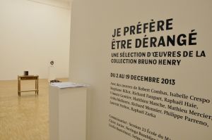 Vue de l’exposition *Je préfère être dérangé*, galerie de l’École supérieure d’art de Grenoble, du 3 au 9 décembre 2013.
