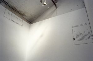Rainer Ganahl, installation in situ pour l’exposition *More than Zero*, Magasin-CNAC, du 18 septembre au 7 novembre 1993.